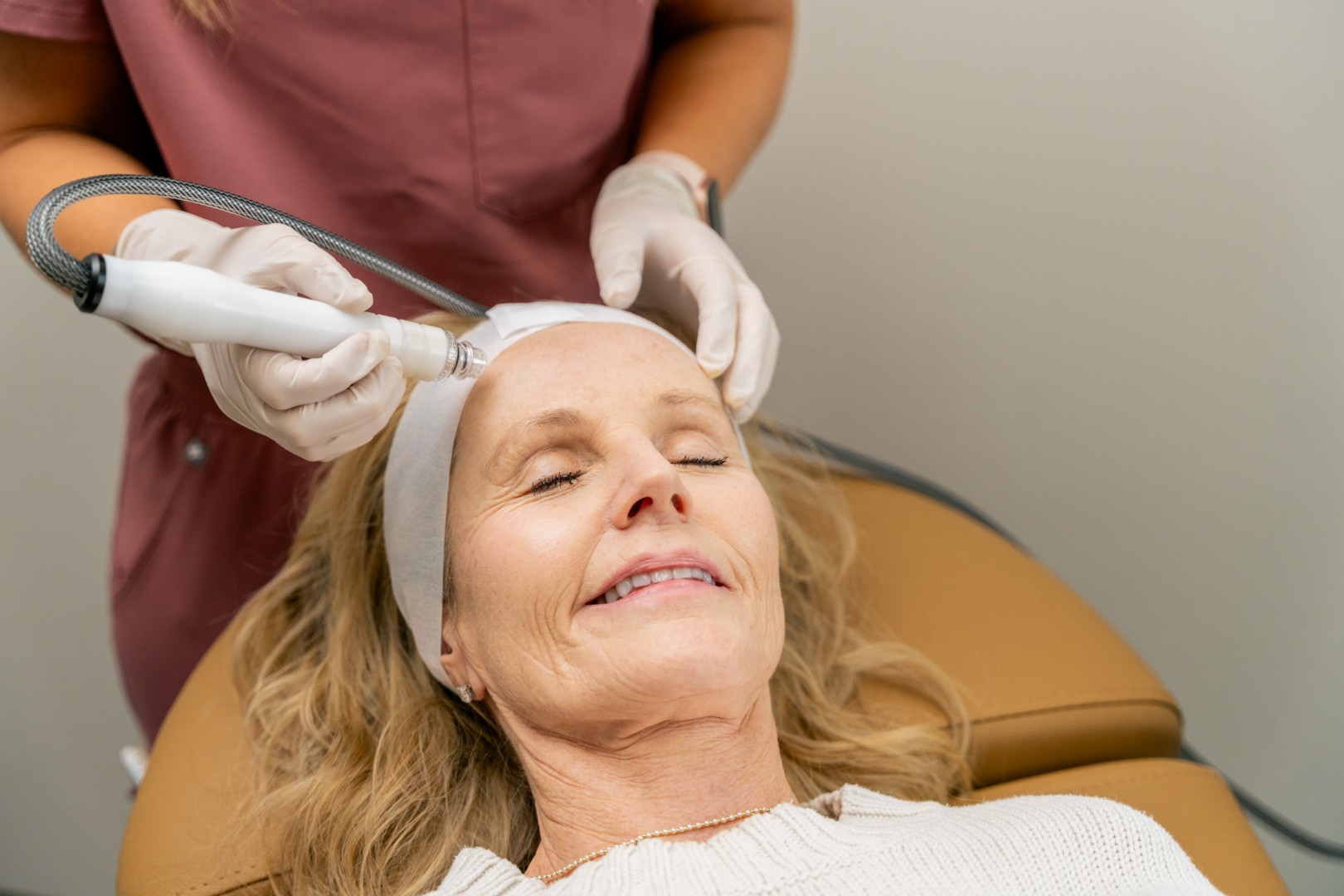 Skinwave hydrating facial treatment